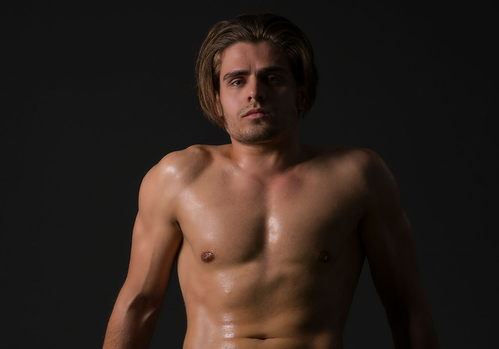 model after gynecomastia surgery in Atlanta
